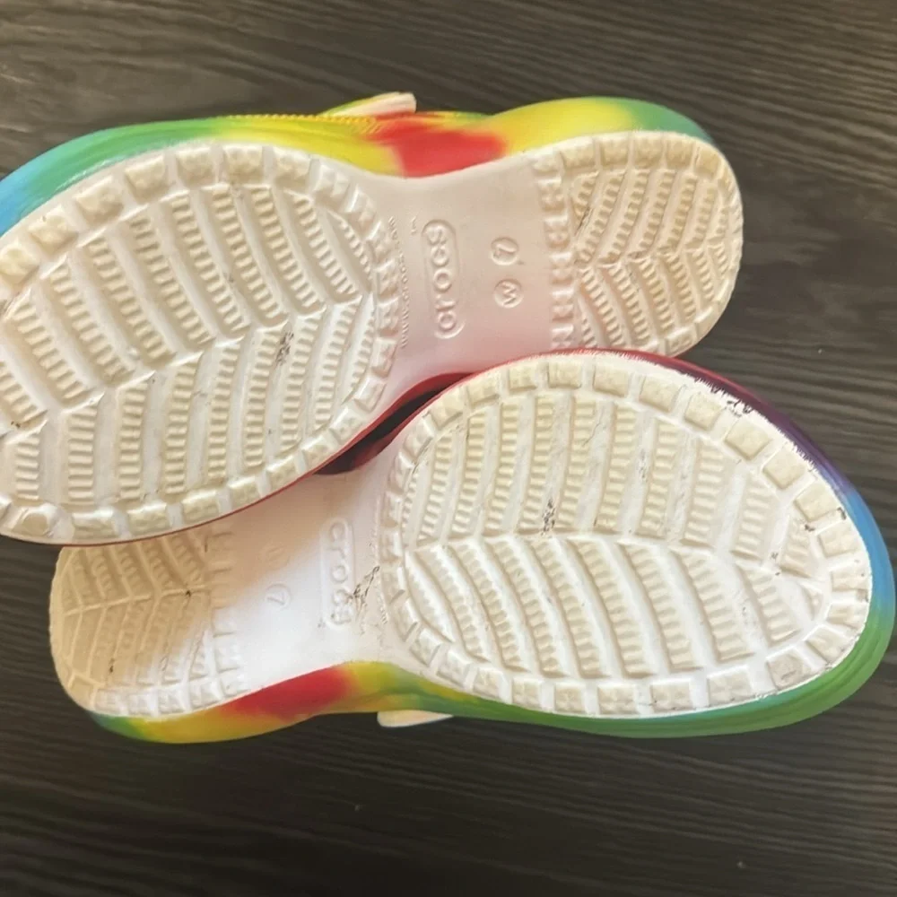🍍 Crocs Bae Iconic Tie Dye Women Platform Shoes Size 7🍍S7